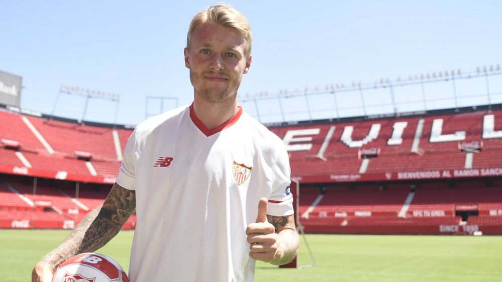 Simon Kjaer says he is aiming high after leaving Turkish giants Fenerbahce for Sevilla. GOAL