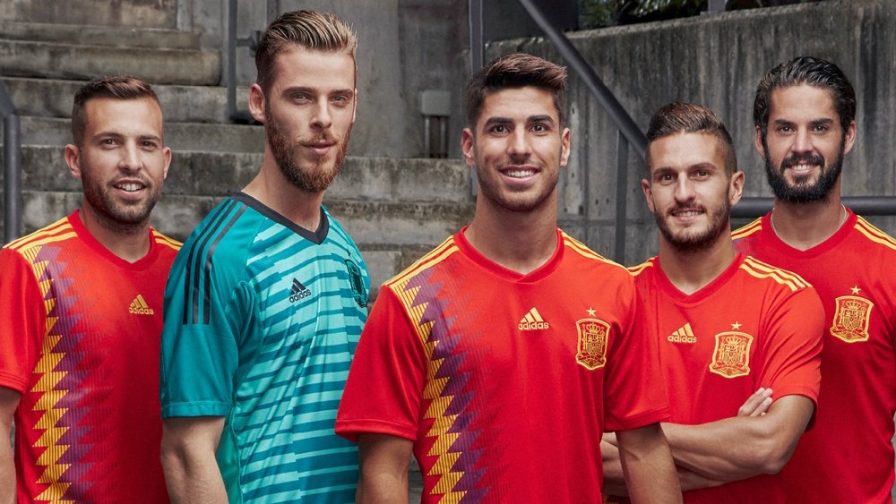 A nova camisa da Seleção espanhola. Goal