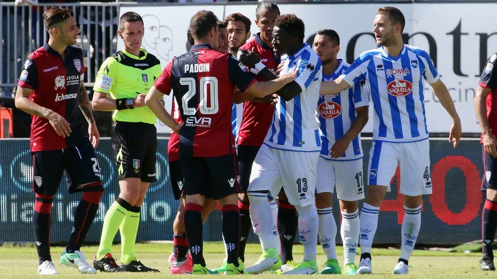 Sulley Muntari lors du match de Serie A Cagliari-Pescara. AFP