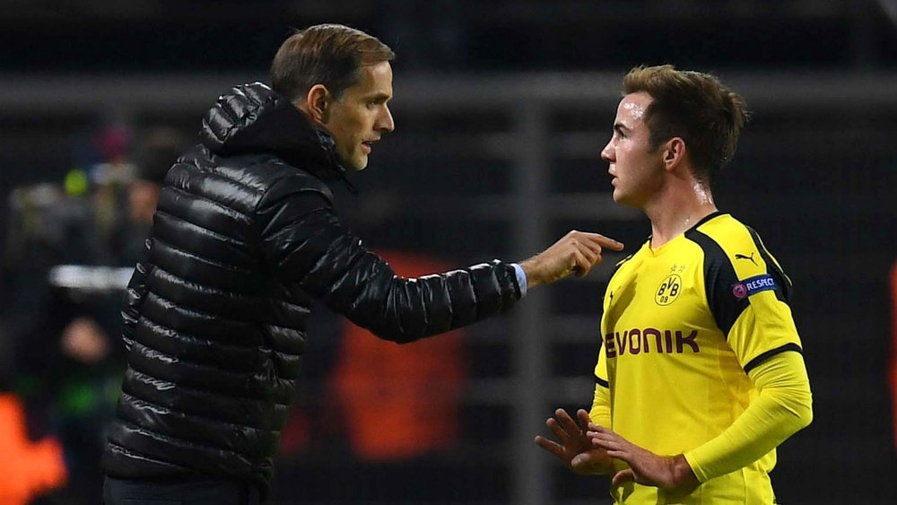 Thomas Tuchel talking to Gotze. Goal