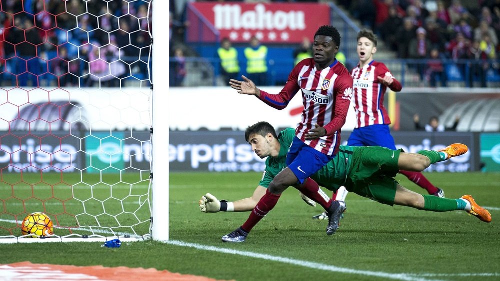 Thomas Partey has signed a new deal. Goal