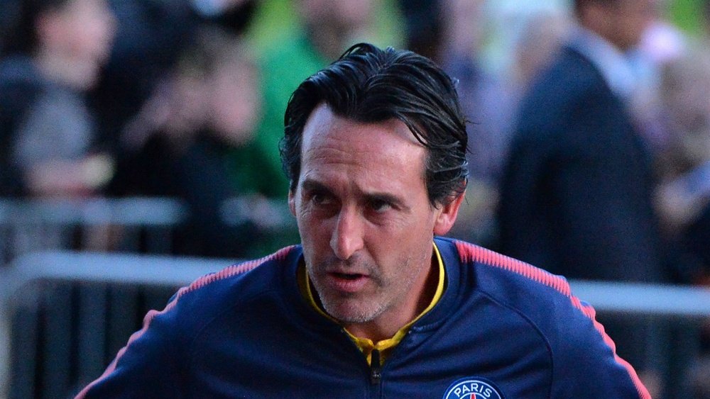 Emery feels the referee made the difference in PSG's 0-0 draw with Montpellier. GOAL