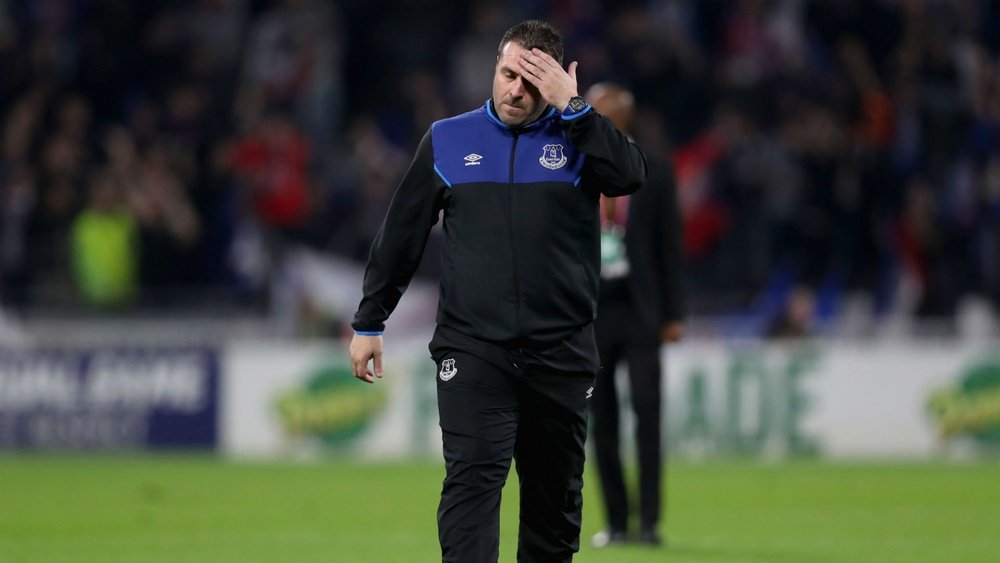 Unsworth was left irritated by his team's mentality during the loss to Lyon. GOAL