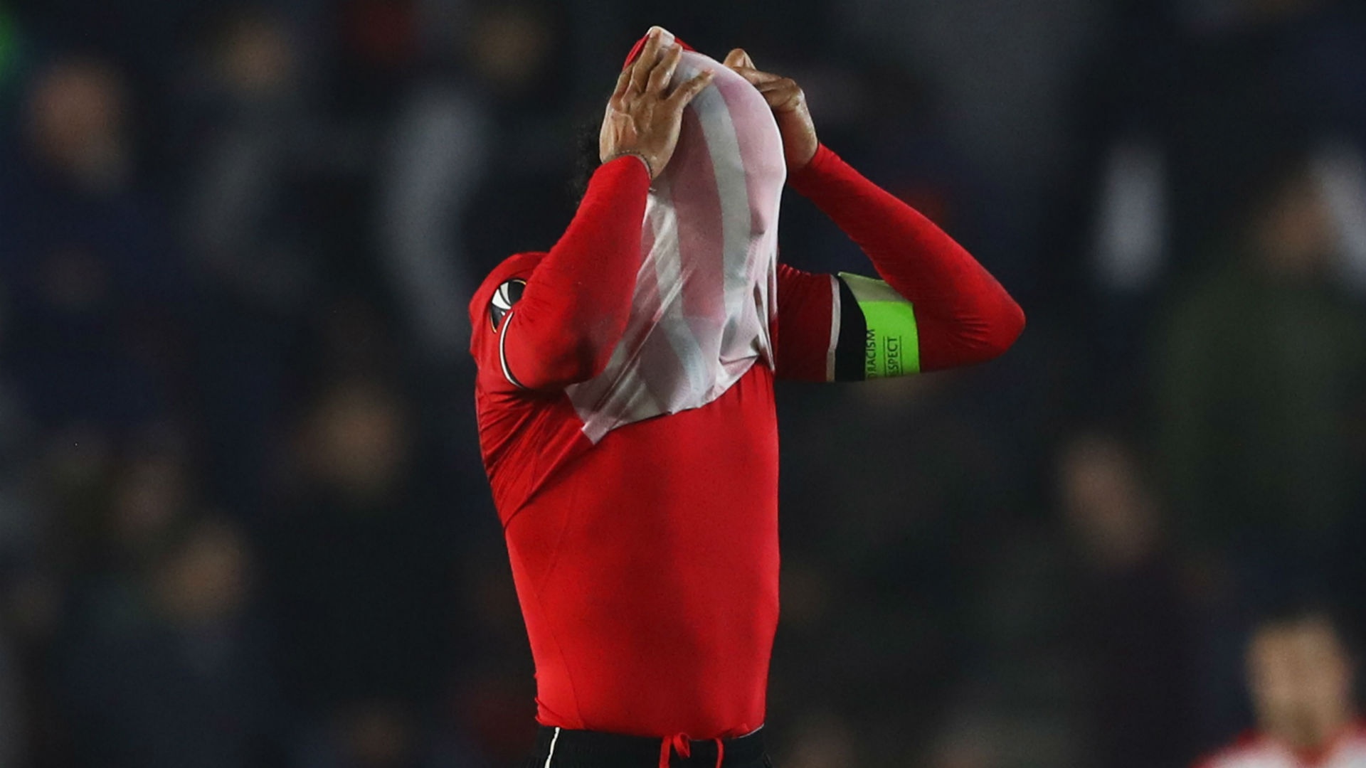 'I feel s***' - Van Dijk blasts Southampton after Europa League collapse