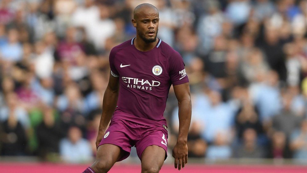 Kompany feels the current Manchester City crop offer more tactical variety. GOAL