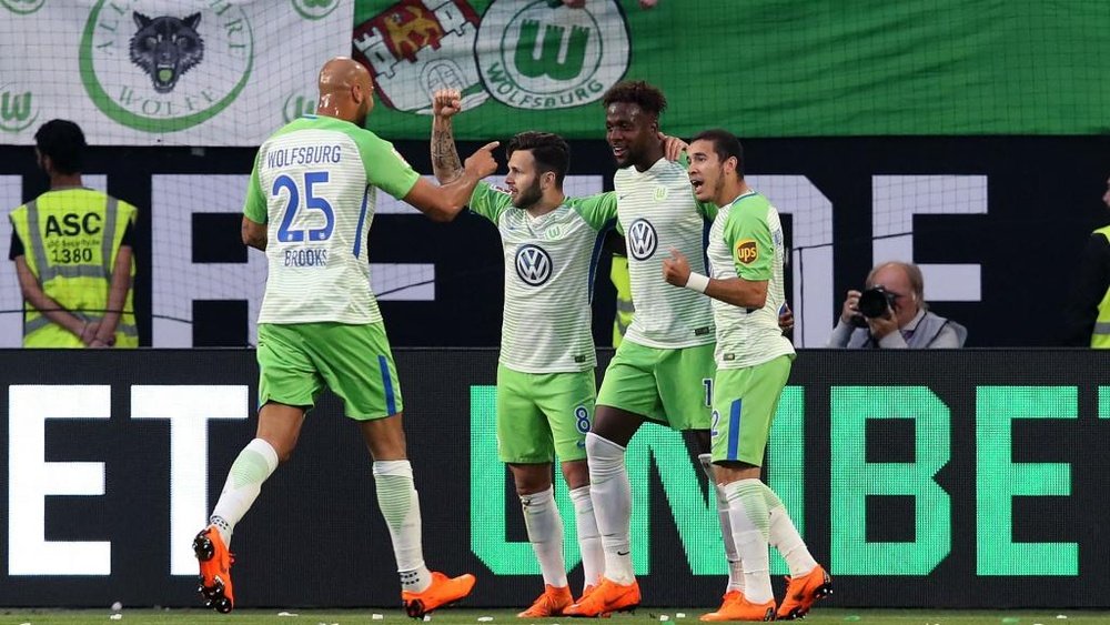 Origi and Malli move Wolfsburg towards Bundesliga survival. Goal