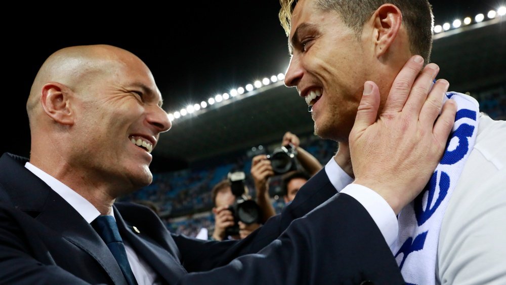 Zidane and Ronaldo - Cropped