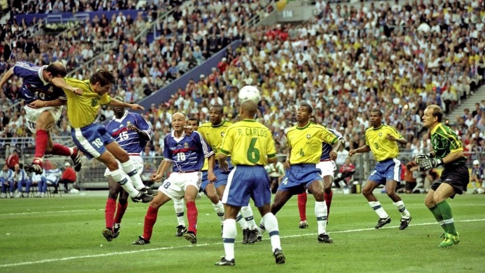 FIFA Rewind: Reviva Brasil-França de 1998. Goal
