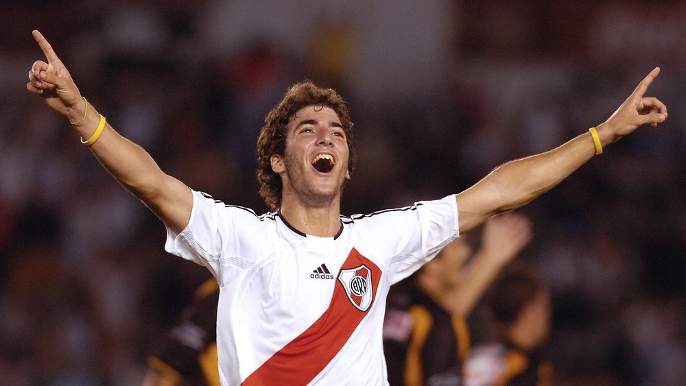 Gonzalo Higuain, River Plate