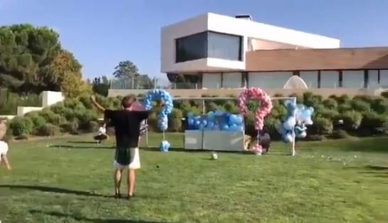 Griezmann ya es padre de Mia. Captura/minutodejuegomx