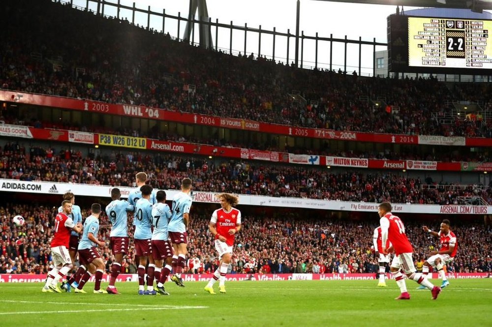 Aubameyang scored a stunning free-kick. Twitter/Arsenal