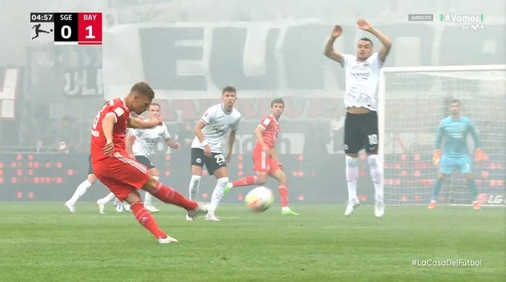 Kimmich dejó a Trapp en evidencia en el primer gol de la Bundesliga 2022-23