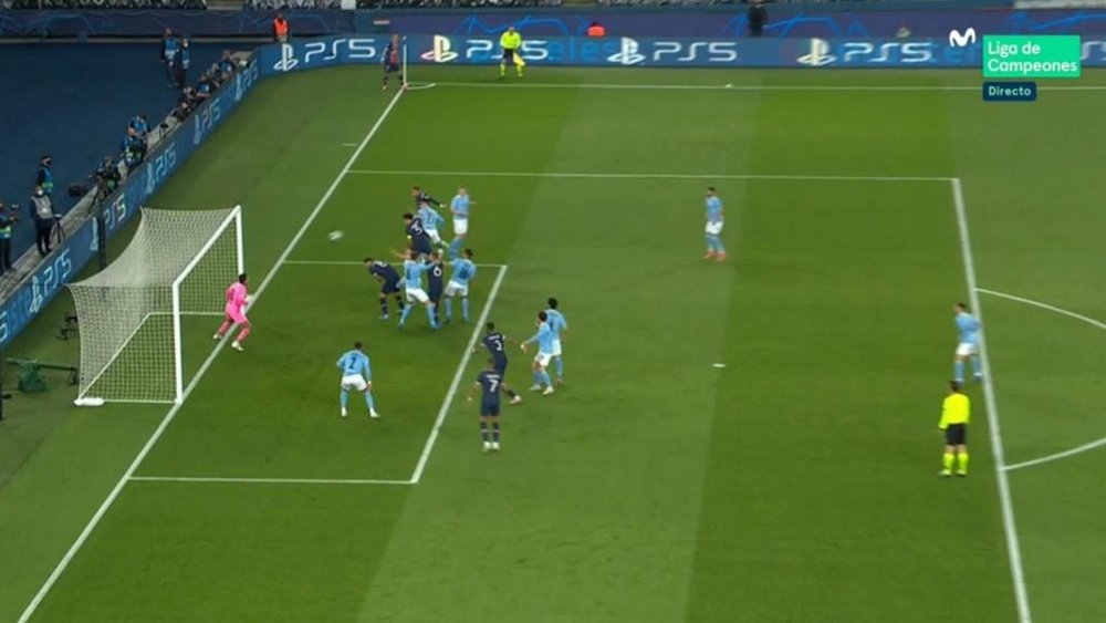 Marquinhos put the hosts in front. Captura/MovistarLigaDeCampeones