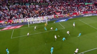 Nacho made it 2-2 against Sevilla. Screenshot/MovistarLaLiga