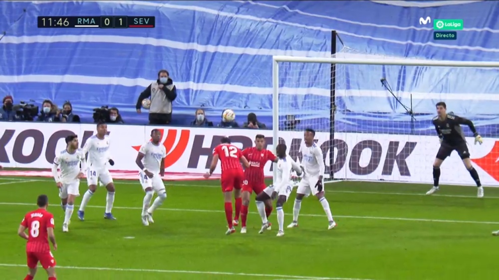 Rafa Mir superó a Courtois con un cabezazo. Captura/MovistarLaLiga