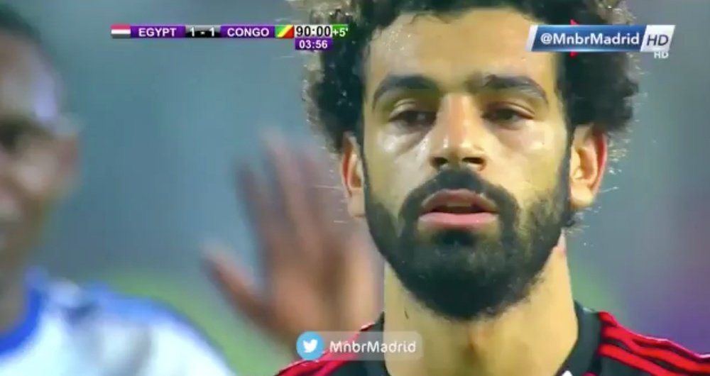 Salah llevó la locura a todo Egipto con su decisivo tanto. Captura