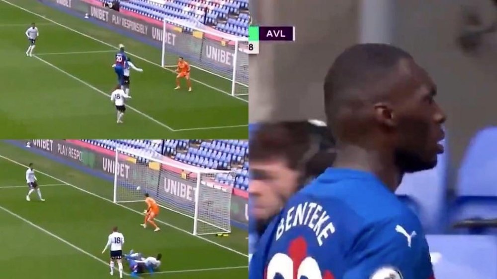 Benteke celebrates scoring his third goal in as many matches. Capturas/DAZN