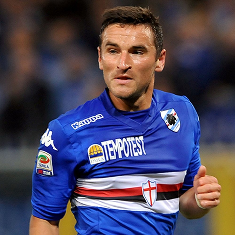 Bergessio se aleja de Racing. Sampdoria