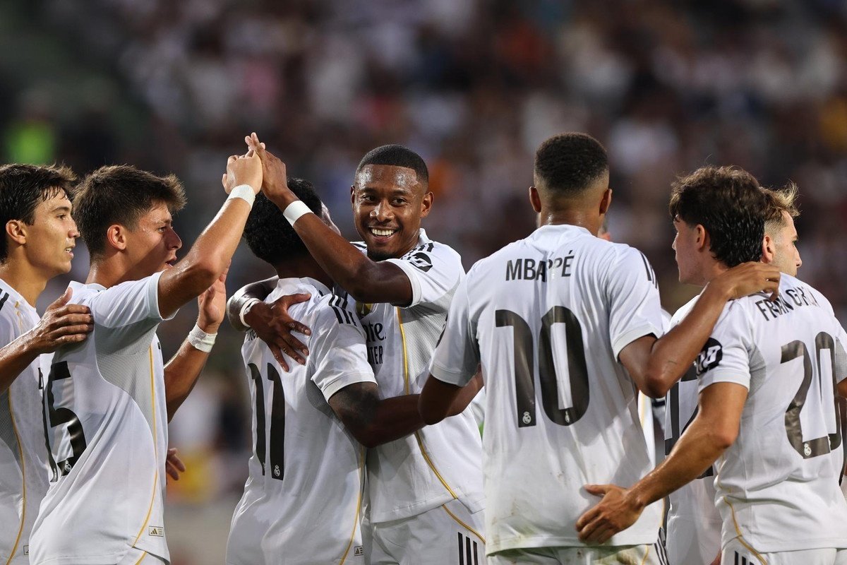 Alaba still fighting for new deal amid Madrid exit rumours