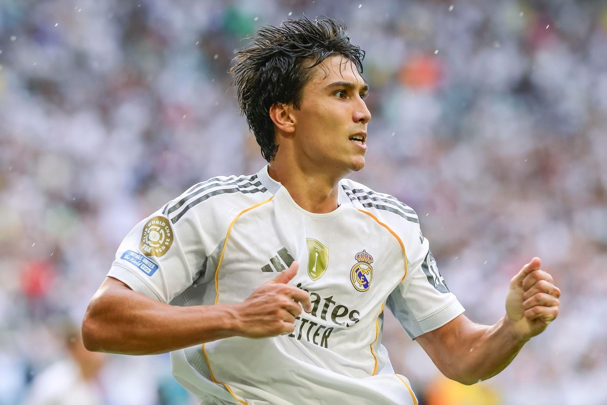 Real Madrid Gonzalo Garcia The BVB Strategy: High Risk, High Reward