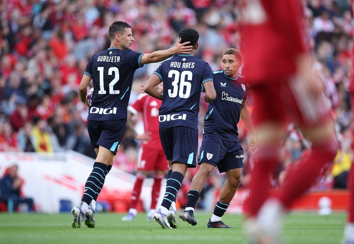Una pretemporada con más rojos que blancos
