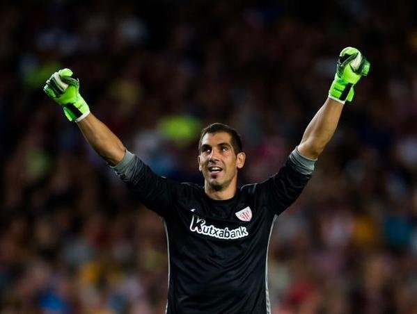 Gorka Iraizoz, portero del Athletic Club de Bilbao, celebra la Supercopa de España. Twitter