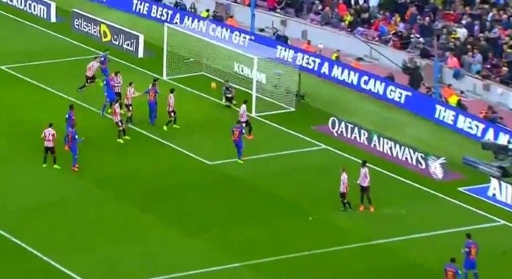 Iraizoz et son erreur au Camp Nou dans le match Barcelone-Athletic dans la saison 2016-17. Youtube