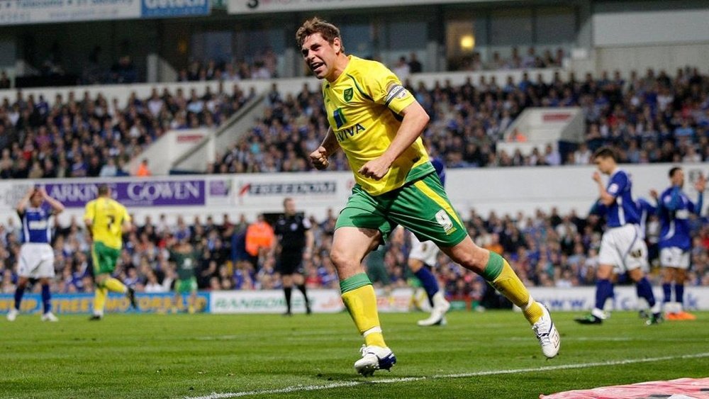 Grant Holt has made his debut in the wrestling ring. Twitter/NorwichCityFC