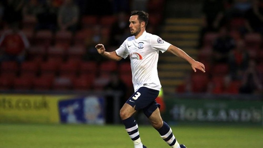 Greg Cunningham will not be able to play for a long time after suffering knee injury. EuroSport