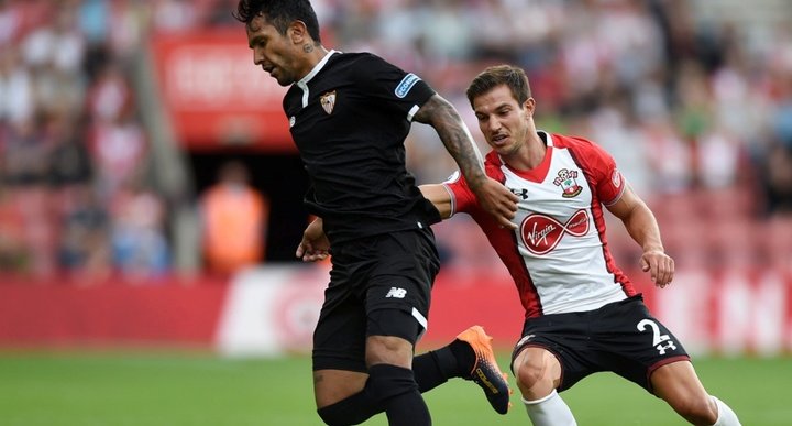 El Sevilla se la pega ante el Southampton y frena su progresión
