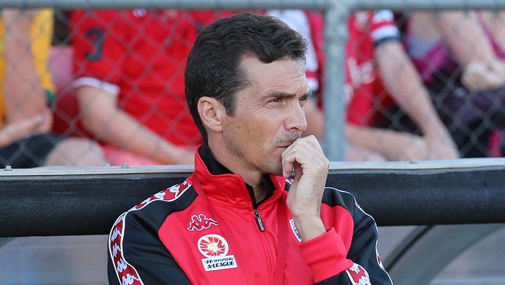 Guillermo Amor prefiere no hablar de su renovación con el Adelaide United. AdelaideUnited