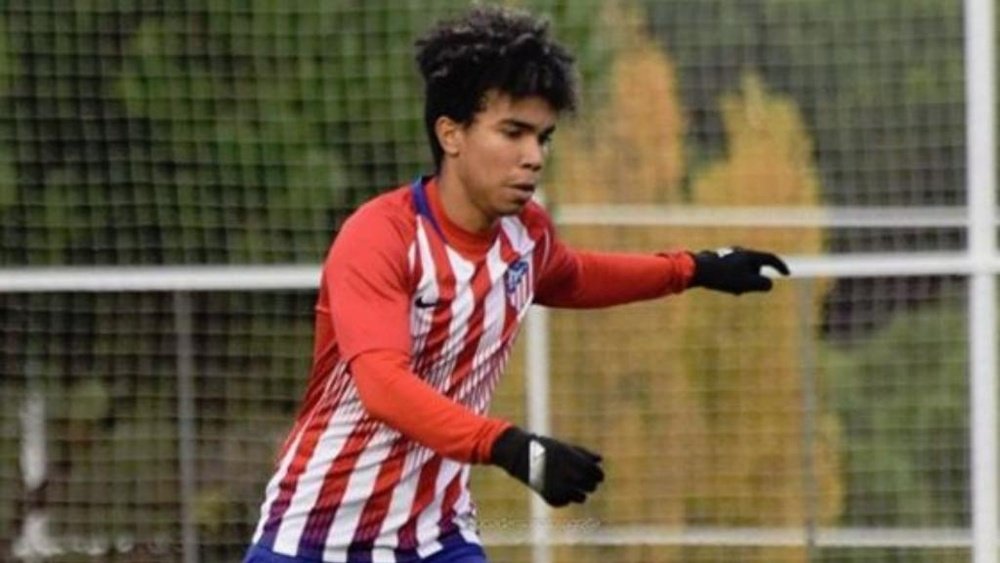 El hijo de Assunçao juega en el Juvenil del Atlético. Instagram/gustavohen77