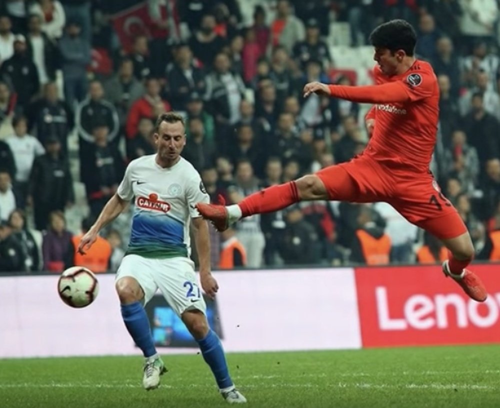 Güven Yalçin dans le viseur de deux clubs espagnols. Capture/Youtube