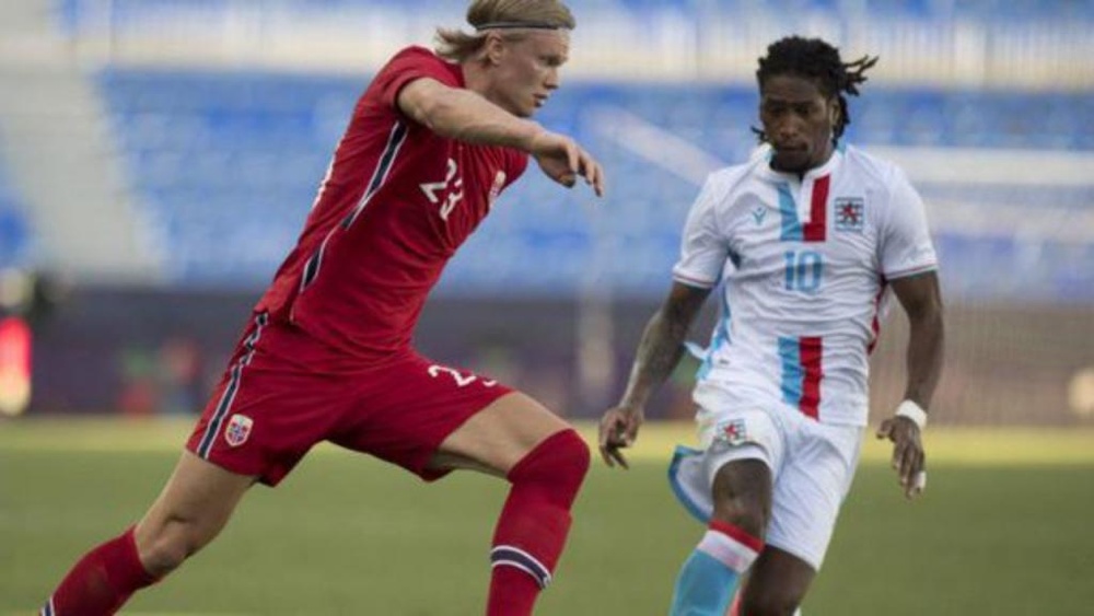 Victoria de Noruega ante Luxemburgo con gol de Haaland. AFP/Jorge Guerrero
