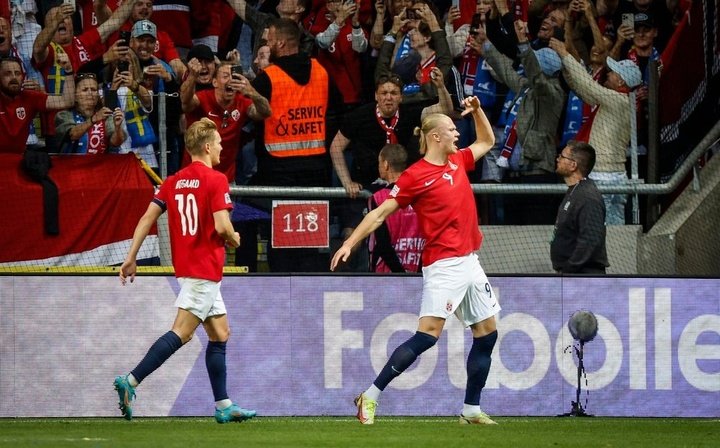 A Noruega vence a Suécia com um Haaland a alto nível