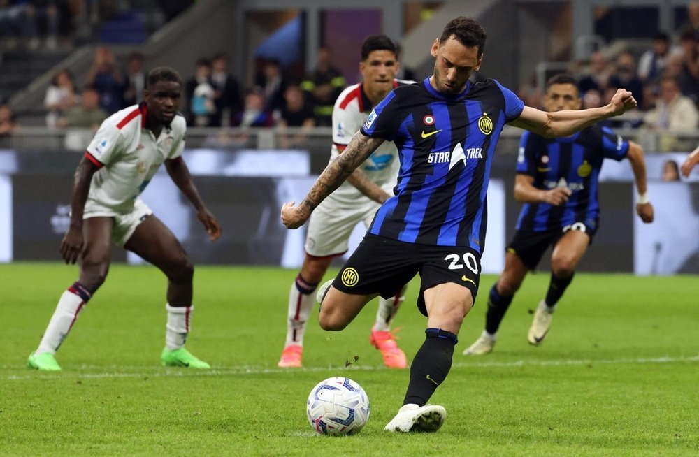El Cagliari obliga al Inter a ganar para ser campeón. EFE/Matteo Bazzi