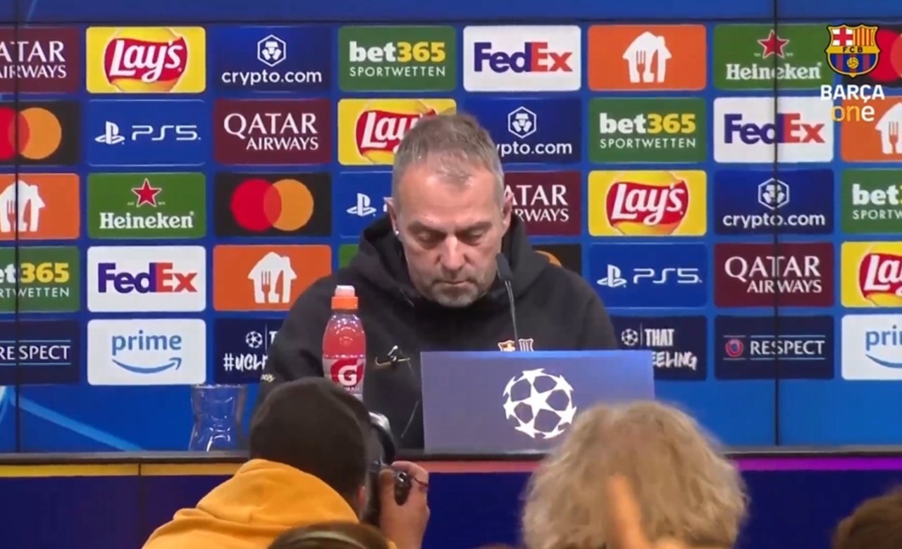 Hansi Flick habló en rueda de prensa. Captura/FCBarcelona