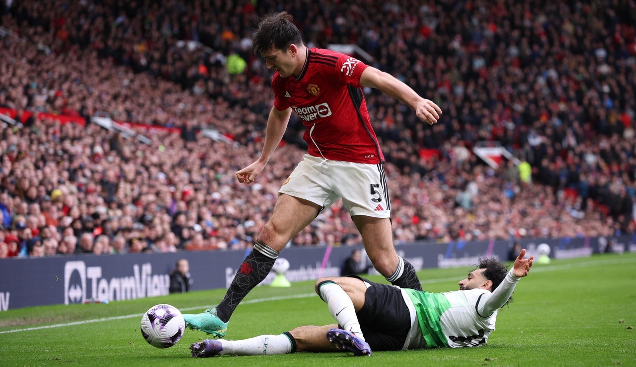 Maguire se lesiona y llegará justo a la final de la FA Cup