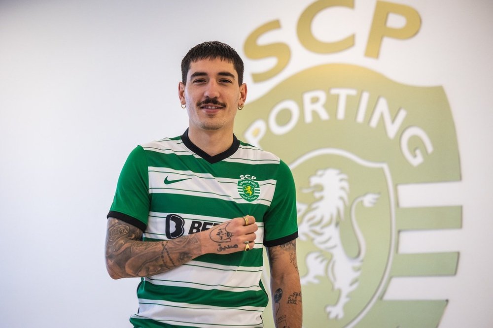 Bellerin est heureux d'avoir signé au Sporting. SportingCP