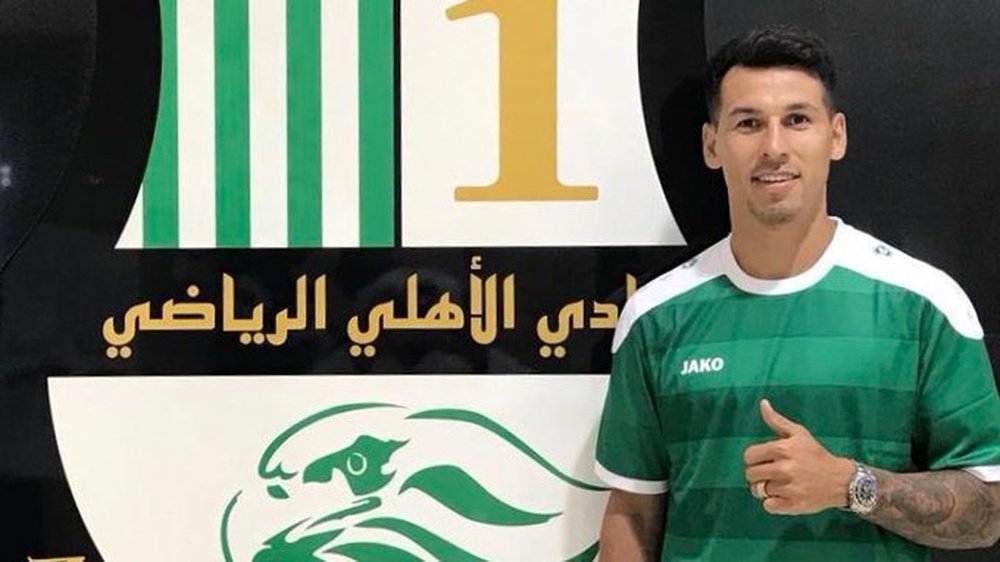 Hernán Pérez, nuevo jugador del Al Ahli SC. Twitter/Ahliqat
