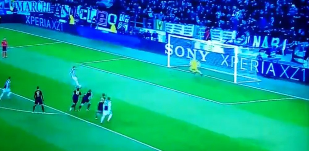 Higuain doubled Juve's lead from the spot. Twitter