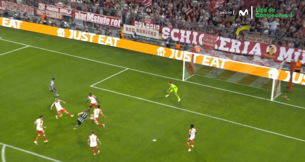 Hojlund's goal was overshadowed by Bayern striker Kane. Screenshot/Movistar