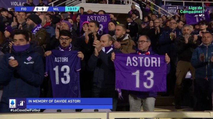 El momento más emotivo: Fiorentina y Milan se acordaron de Astori