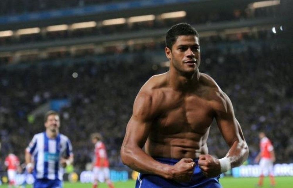 Hulk diz que seria feliz voltando ao Porto. AFP