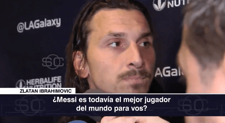 Ibra reprendió a un periodista que le preguntó por Messi