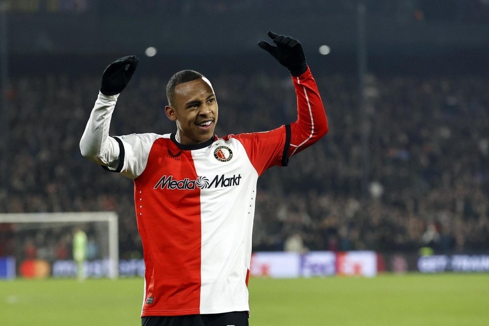 Paixao has expressed interest in a Premier League switch. EFE