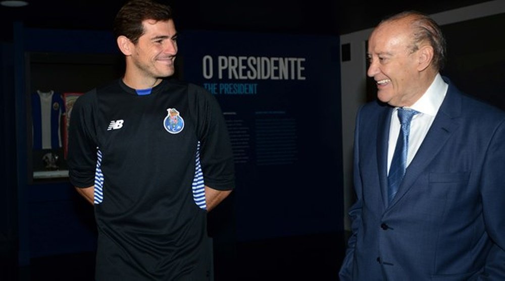Iker Casillas y Pinto da Costa. FCPorto