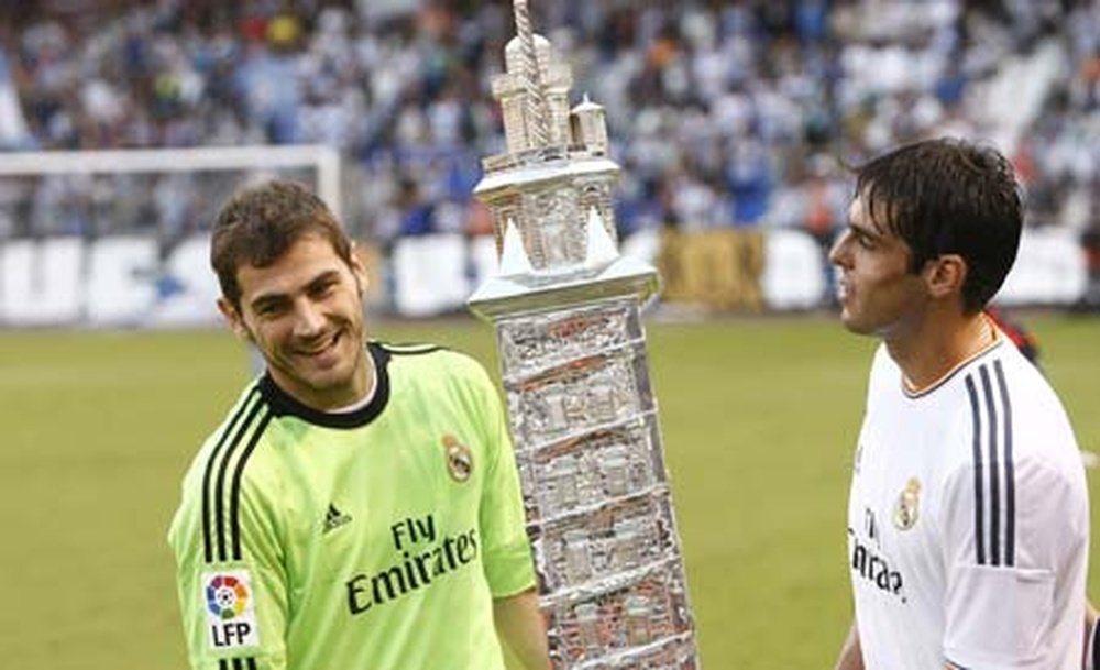 Iker Casillas and Ricardo Kaka were teammates at Real Madrid. RealMadrid