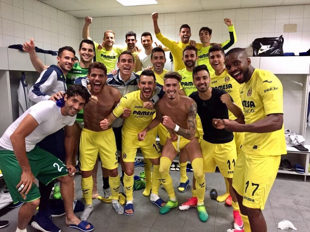 La plantilla del Villarreal celebró el triunfo a través de las redes. Twitter/VillarrealCF