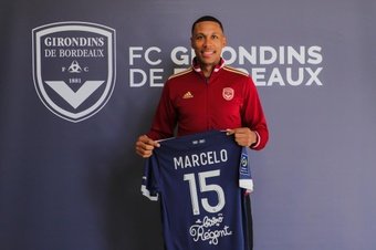 O Bordeaux reforça a defesa com Marcelo Guedes. EFE
